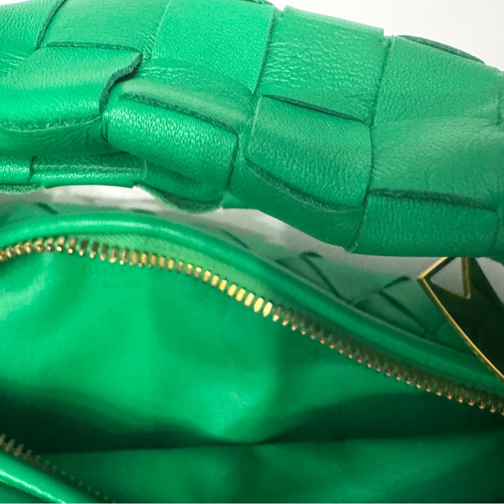 Bottega Veneta
"Mini Jodie Intrecciato Leather Bag - Picture 3 of 8